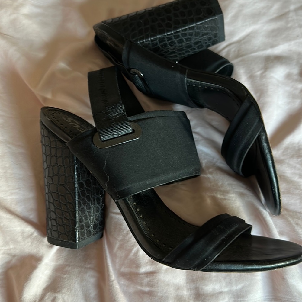 Sam Edelman circus block heel crocodile retail